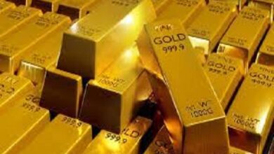 أسعار الذهب يتجه نحو أكبر ارتفاع شهري بفعل الإقبال على الملاذات
