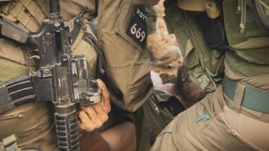 يعاود جيش العدو استنساخ أسلوبه الميداني ذاته في مناطق وسط قطاع غزة وجنوبه: التوغل السريع،