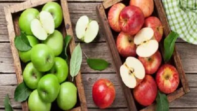 هناك فوائد التفاح الذي يعتبر من الفواكه ذات الأهمية الكبيرة لصحة الجهاز الهضمي نظرًا لاحتوائه على البكتين،