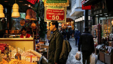 في أبريل، أظهرت البيانات الرسمية أن معدل التضخم في تركيا قد بلغ 69.8% مقارنة بـ 68.5% في مارس،