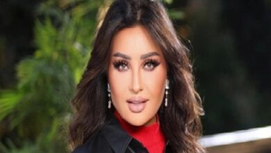 أعلنت الفنانة التونسية لطيفة عن تفاصيل ألبومها الغنائي الجديد المنتظر، والذي من المقرر أن يتم طرحه في الفترة القريبة، حيث سيضم عشر أغانٍ جديدة.