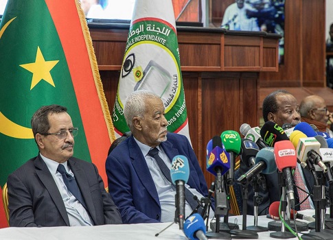 اعترف زعيم المعارضة في موريتانيا  حمادي ولد سيد المختار، بنتائج اللجنة الوطنية للانتخابات الرئاسية، قائلا إنها "متطابقة" مع المعطيات التي جمعتها حملته،
