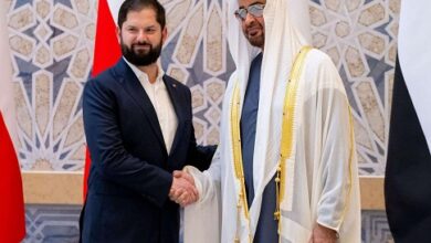 شهد رئيس الإمارات الشيخ محمد بن زايد آل نهيان ونظيره التشيلي غابرييل بوريك فونت، خلال زيارته إلى أبوظبي و توقعان اتفاق شراكة اقتصادية