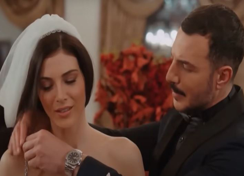 لاقى مسلسل (الثمن) ذو النسخة العربية إقبالا كبيرا في سوق المشاهدة الدرامية التي تحفل به منصات المشاهدة والشاشات العربية