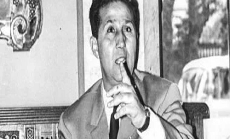 1962/9/29 - أحمد بن بلة يتولى منصب رئيس أول حكومة جزائرية بعد الاستقلال.