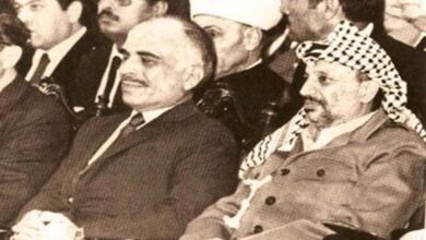 1964/5/28 - الملك حسين يفتتح الدورة الأولى للمجلس الوطني الفلسطيني في القدس والذي تم فيه اتخاذ قرار تشكيل منظمة التحرير الفلسطينية.