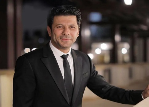 إياد نصار يحكي عن أجمل المشاهد في فيلم المشروع X وتعاونه مع كريم عبد العزيز ففي ظل النجاح الكبير الذي يحققه فيلم "المشروع X" وتحقيقه أعلى الإيرادات