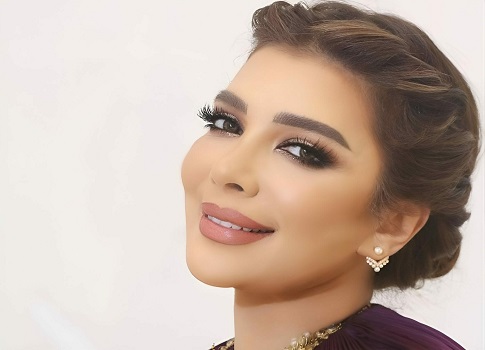 أطلقت الفنانة أصالة بالتعاون مع شركة روتانا للموسيقى والصوتيات، ألبومها الجديد "ضريبة البُعد