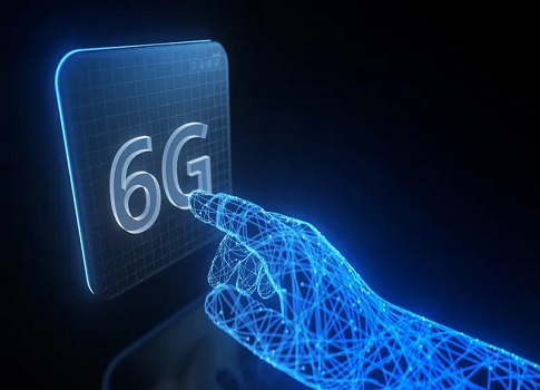 في الوقت الذي لم يعتد فيه العالم بعد على إمكانات شبكات الجيل الخامس (5G)، بدأت ملامح الجيل السادس (6G) في الظهور،