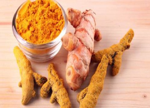 الكركم من التوابل الشهيرة بفوائده الصحية المتعددة، لكن يمكن تعزيز قيمته الغذائية