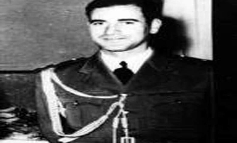 سوريا تعلن انفصالها عن الجمهورية العربية المتحدة إثر انقلاب عسكري قاده عبد الكريم النحلاوي.