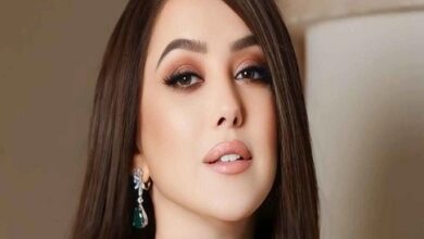 نفت الفنانة السورية كندة علوش بشكل قاطع الشائعات التي تداولت حول انفصالها عن زوجها الفنان المصري عمرو يوسف.
