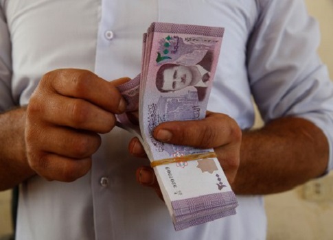 تشهد سوريا منذ سنوات ضغوطًا اقتصادية غير مسبوقة، نتيجة الحرب الطويلة، والعقوبات المتواصلة،