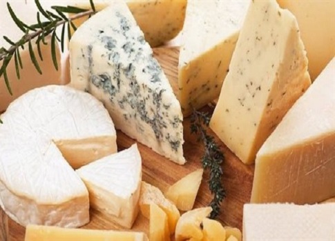 هل يساعد الجبن عالي الدهون على الوقاية من الخرف؟ ما كشفته الدراسة السويدية