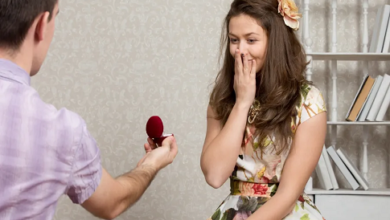 لنجاح فترة الخطوبة وبناء أساس متين للزواج، يجب التركيز على الصراحة المطلقة، والاحترام المتبادل، والتواصل الفعال،