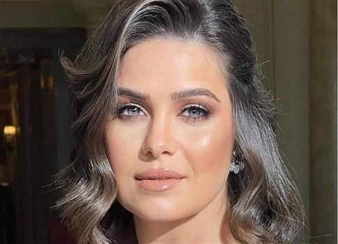 يسرا اللوزي تتحدث عن سبب لجوئها إلى طبيب نفسي