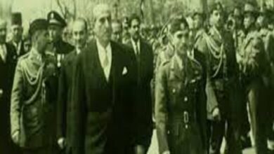 الملك حسين عاهل الأردن يزور دمشق للمرة الأولى، ويجتمع بالرئيس السوري شكري القوتلي.