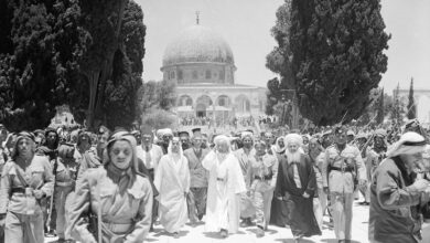 اغتيال ملك الأردن عبد الله الأول وهو في طريقه إلى صلاة الجمعة في المسجد الأقصى بالقدس.