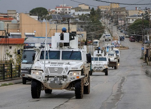 اقترح يوهان فاديفول وزير الخارجية الألماني تفويض قوة من الاتحاد الأوروبي في لبنان لتحل محل ‌بعثة حفظ السلام التابعة للأمم المتحدة التي
